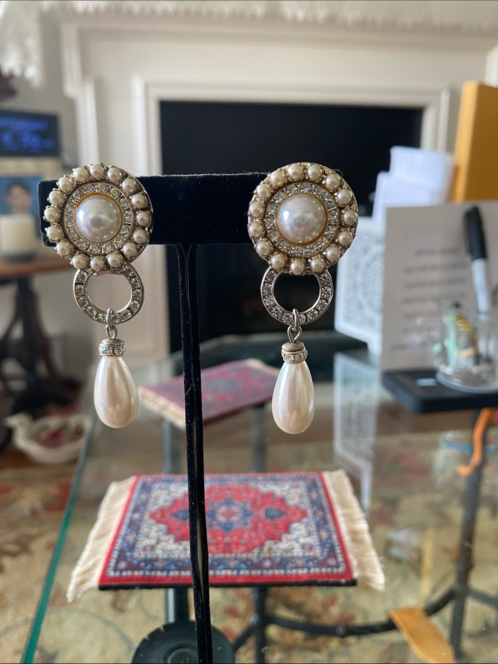 Pearl Drop Statement Earrings - White Pearls